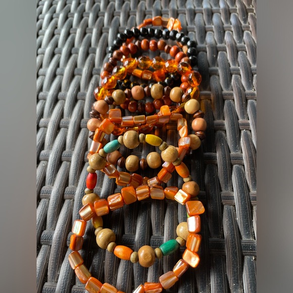 ✔️✔️Handmade- set of 8 stretch bracelets in shell, wood and glass - Picture 4 of 4